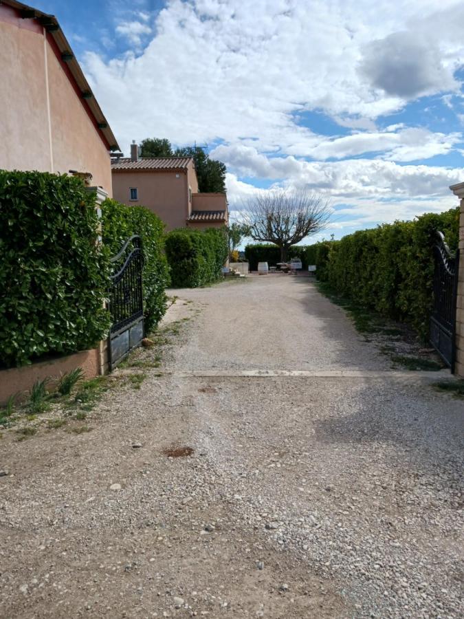 مبيت وإفطار Sainte-Cécile-les-Vignes Vents D'Anges المظهر الخارجي الصورة